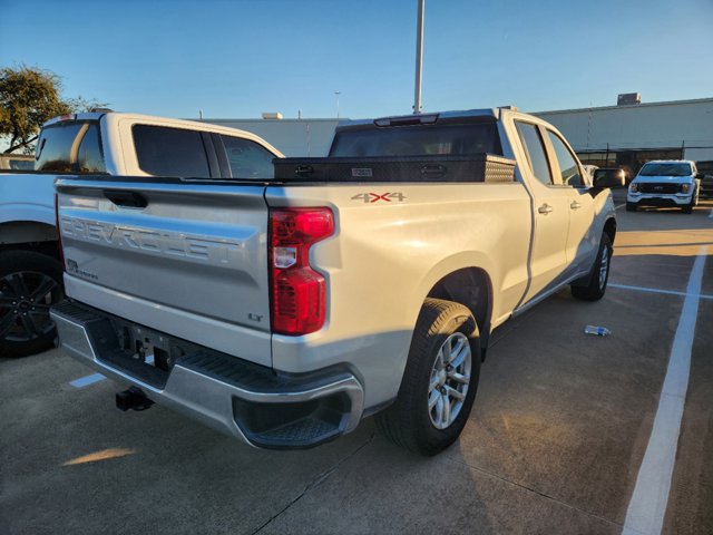 2020 Chevrolet Silverado 1500 LT 4