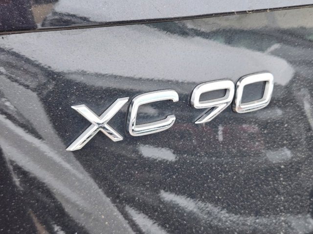2021 Volvo XC90 Momentum 8