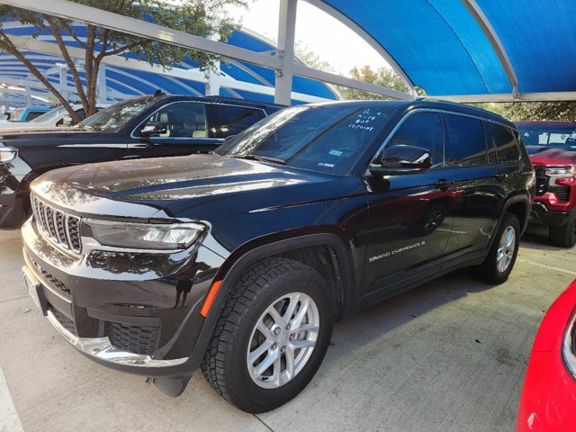 2021 Jeep Grand Cherokee L Laredo 2