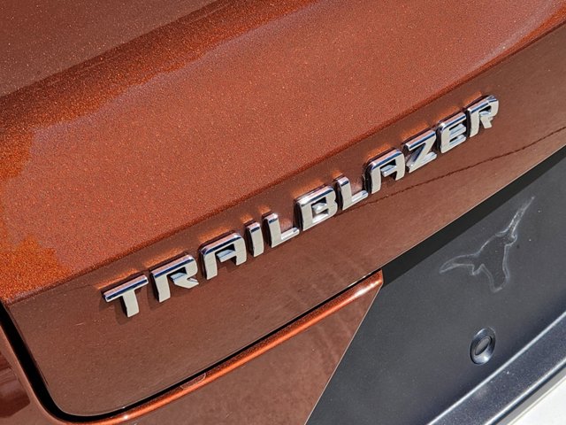 2021 Chevrolet Trailblazer LT 8