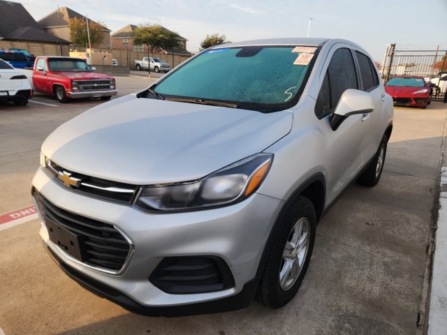 2021 Chevrolet Trax LS 2