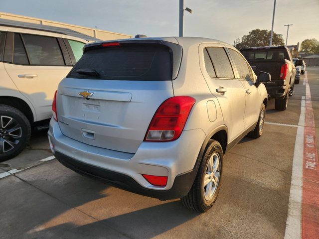 2021 Chevrolet Trax LS 5