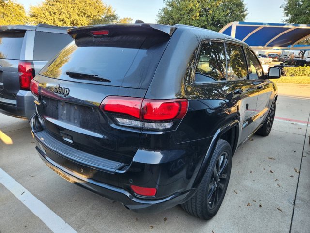 2021 Jeep Grand Cherokee Laredo X 4