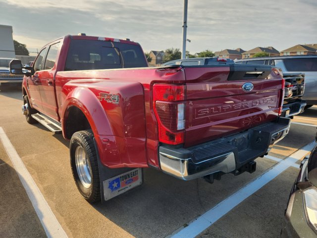 2021 Ford Super Duty F-350 DRW LARIAT 3