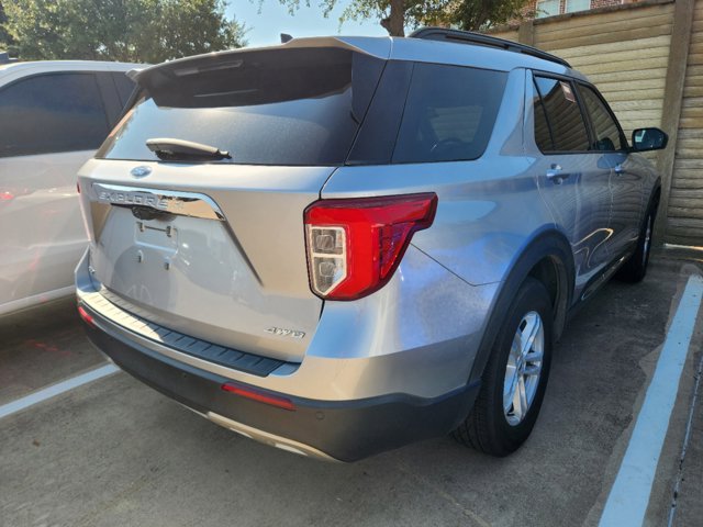 2021 Ford Explorer XLT 4