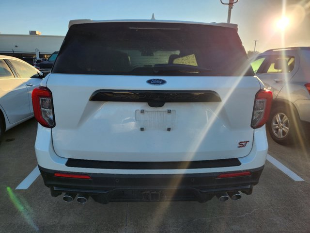 2021 Ford Explorer ST 5