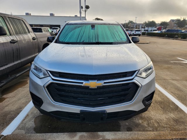 2021 Chevrolet Traverse LS 2