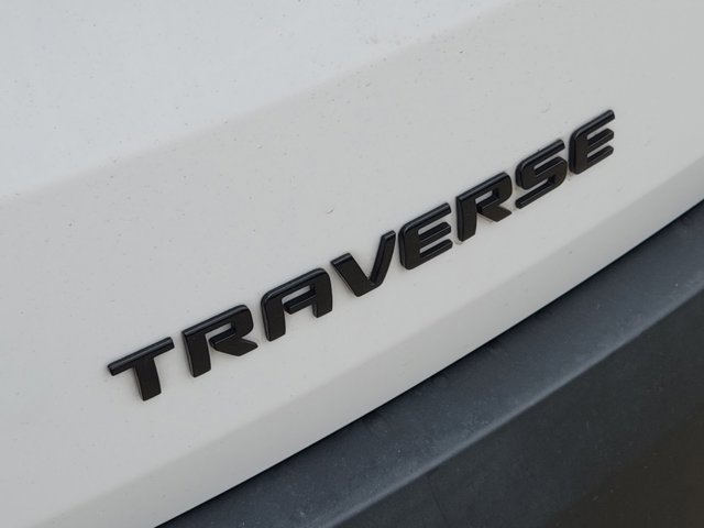 2021 Chevrolet Traverse RS 8