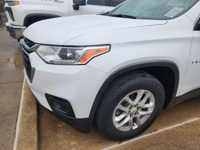 2021 Chevrolet Traverse LS 7