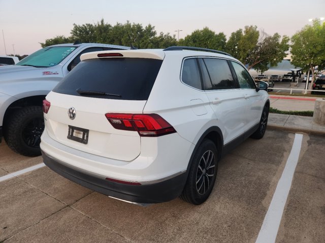 2021 Volkswagen Tiguan 2.0T SE 3