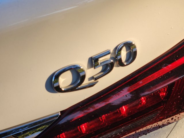 2021 INFINITI Q50 3.0t SENSORY 8