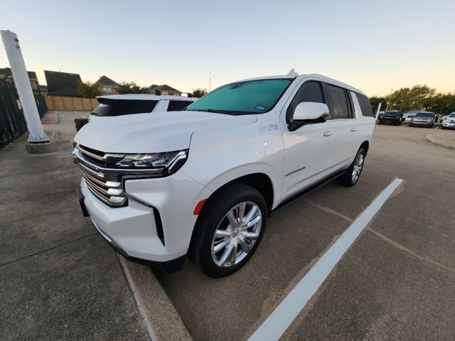 2021 Chevrolet Suburban High Country 2