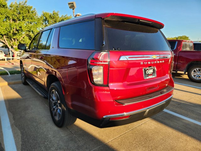 2021 Chevrolet Suburban LT 3