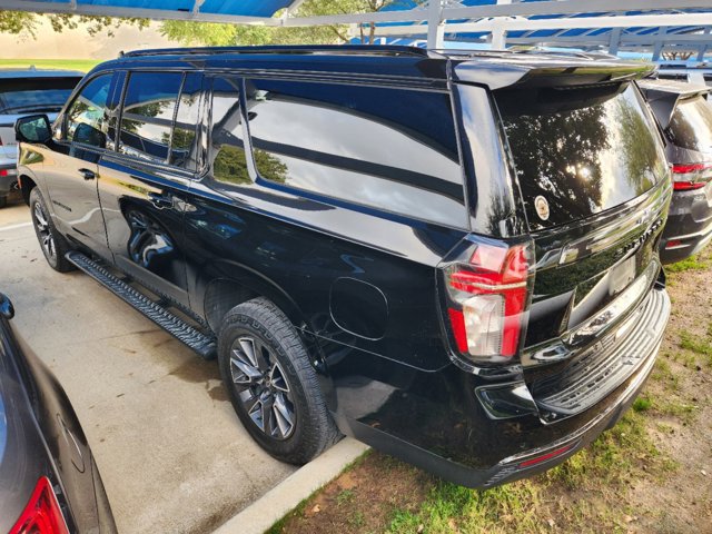 2021 Chevrolet Suburban Z71 6