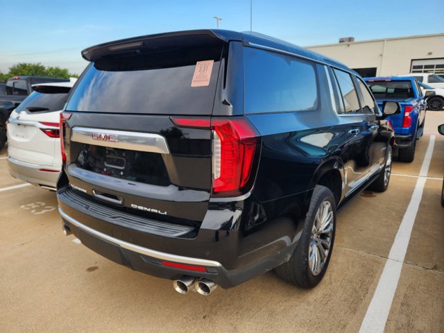 2021 GMC Yukon XL Denali 4