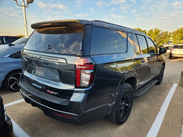 2021 Chevrolet Suburban RST 4