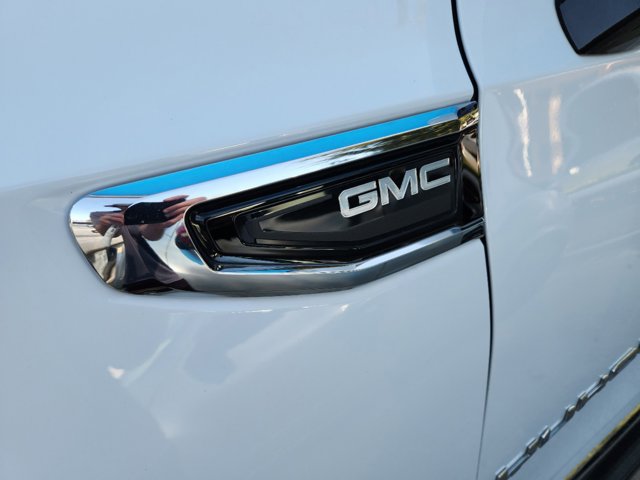 2021 GMC Yukon SLT 8