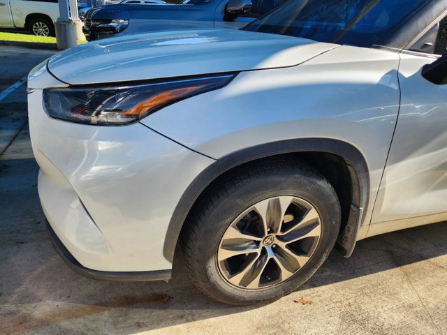 2021 Toyota Highlander XLE 5