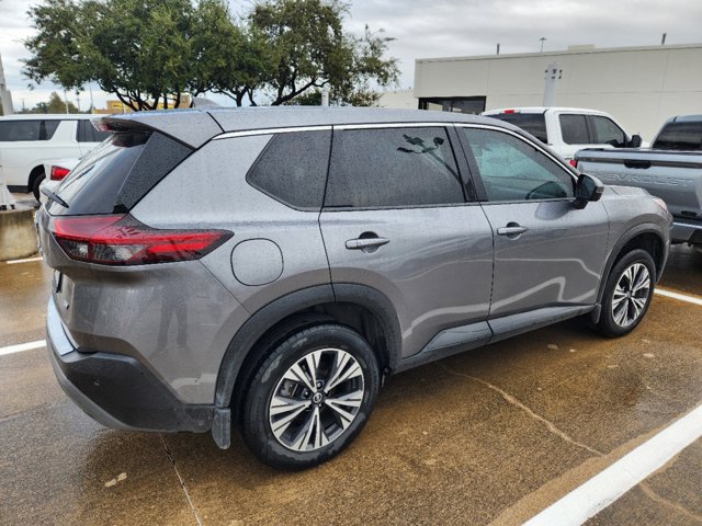 2021 Nissan Rogue SV 3