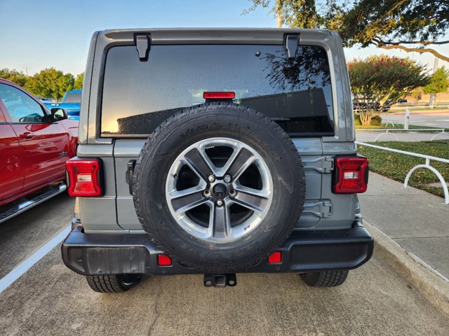 2021 Jeep Wrangler Unlimited Sahara 5