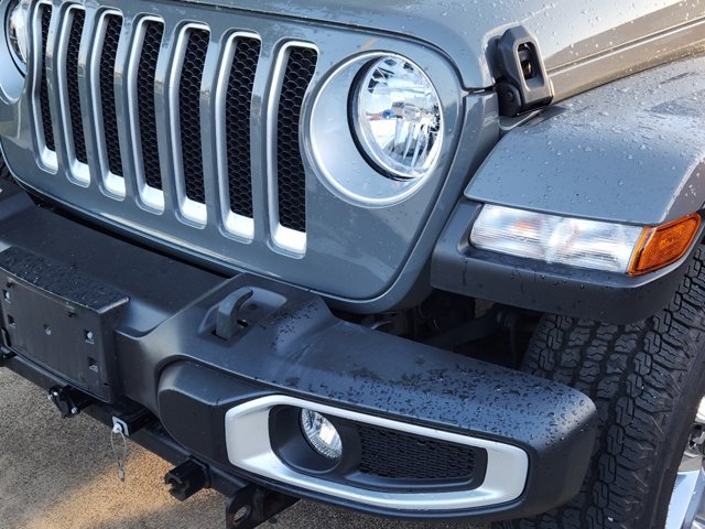 2021 Jeep Wrangler Unlimited Sahara 8