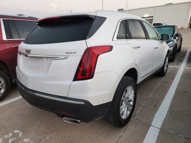 2021 Cadillac XT5 FWD Luxury 4