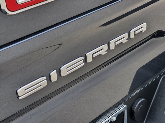 2021 GMC Sierra 1500 SLT 8