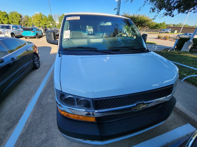 2022 Chevrolet Express Cargo Van Work Van 2