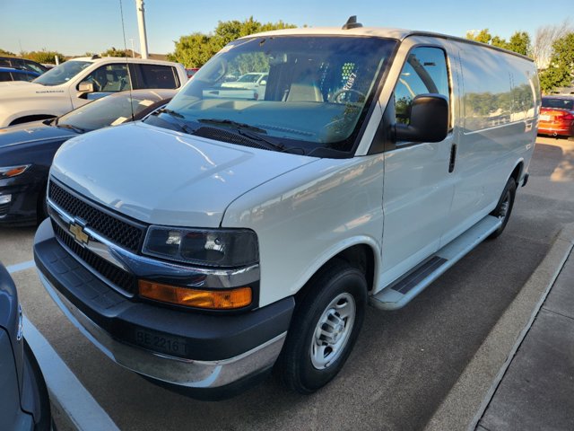 2022 Chevrolet Express Cargo Van Work Van 3