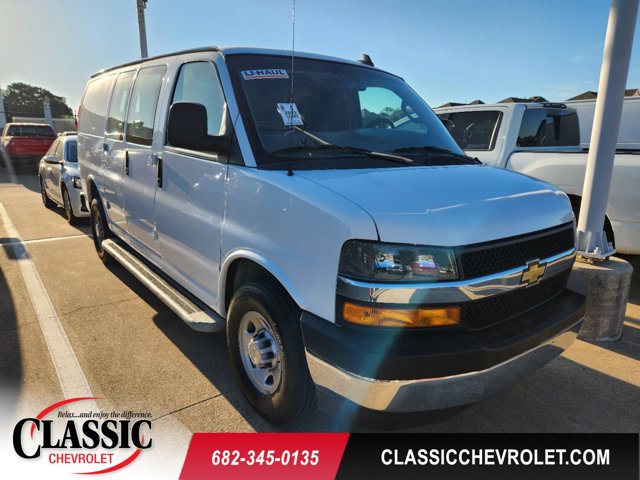 2022 Chevrolet Express Cargo Van Work Van 1