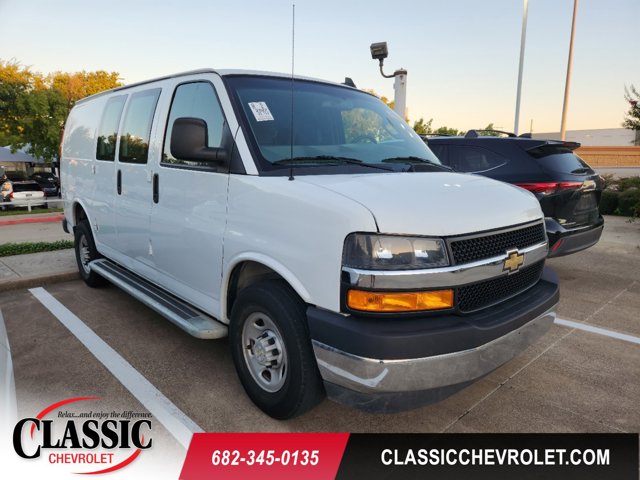 2022 Chevrolet Express Cargo Van Work Van 1