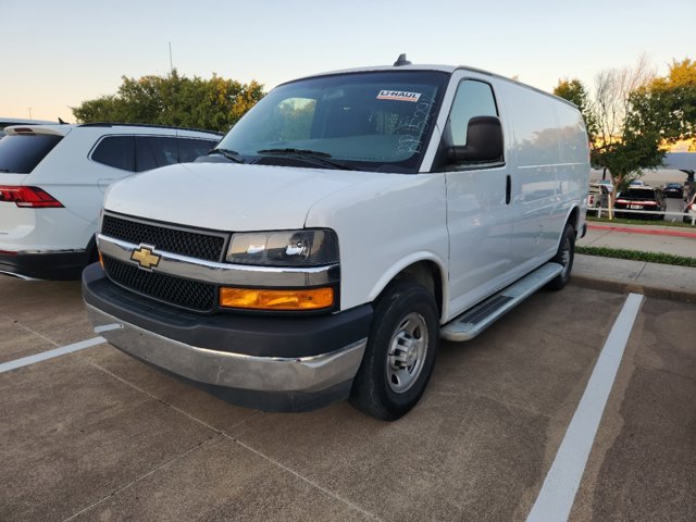 2022 Chevrolet Express Cargo Van Work Van 3