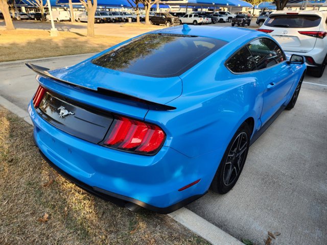 2022 Ford Mustang EcoBoost 4