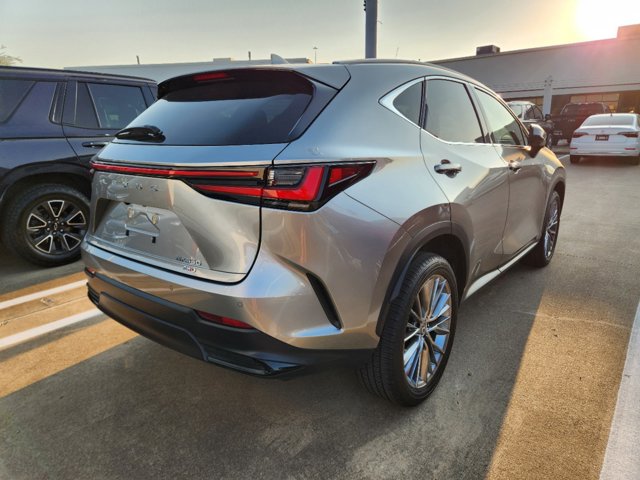 2022 Lexus NX NX 350 Luxury 4