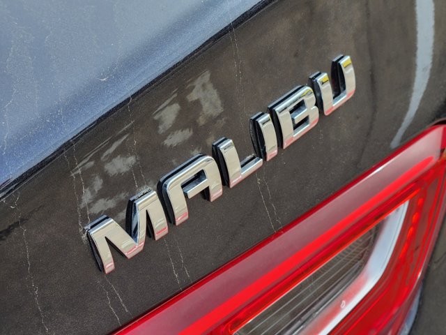 2022 Chevrolet Malibu LS 8