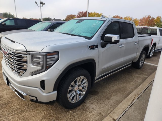 2022 GMC Sierra 1500 Denali 2