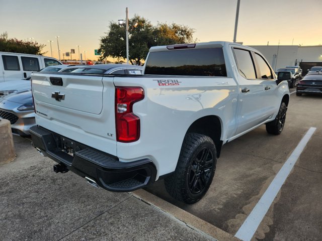 2022 Chevrolet Silverado 1500 LT Trail Boss 3