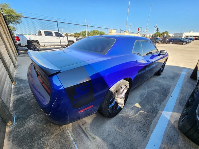 2022 Dodge Challenger GT 4