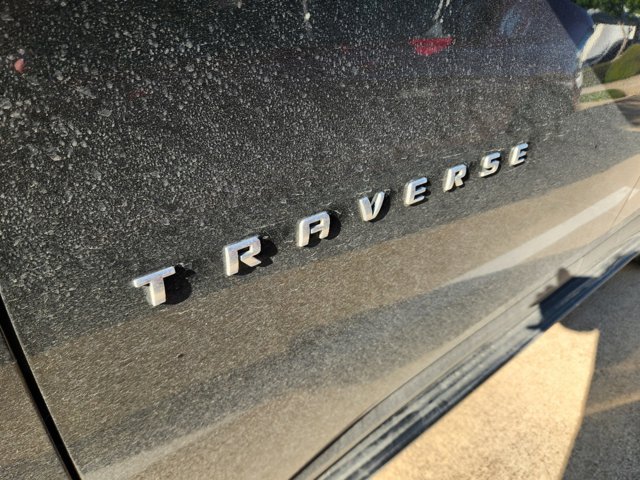 2022 Chevrolet Traverse LS 8