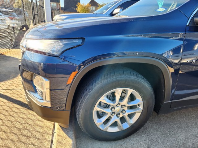 2022 Chevrolet Traverse LS 7