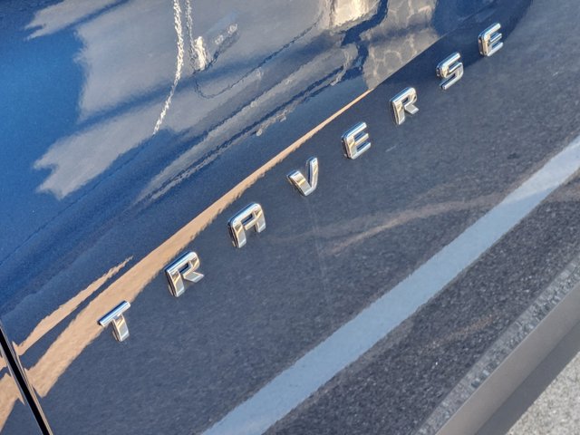 2022 Chevrolet Traverse LS 10