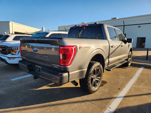 2022 Ford F-150 XLT 4