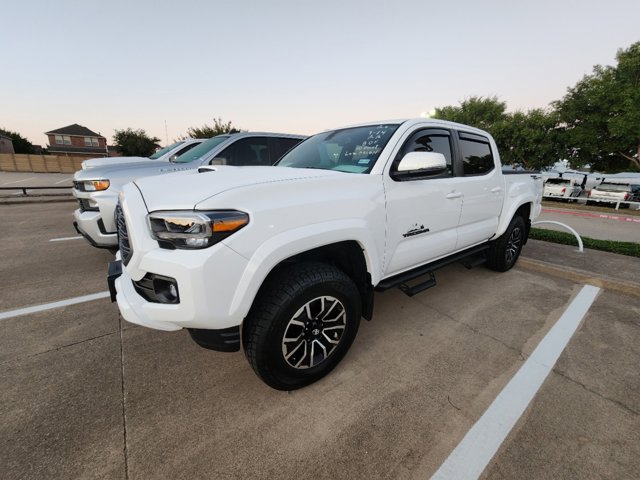 2022 Toyota Tacoma 2WD TRD Sport 2