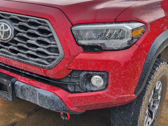 2022 Toyota Tacoma 4WD TRD Off-Road 8