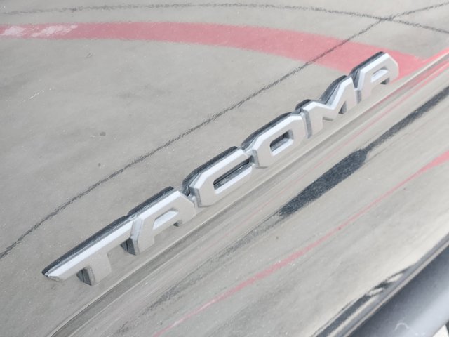 2022 Toyota Tacoma 4WD TRD Sport 8