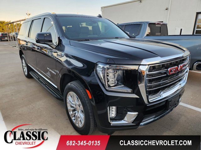 2022 GMC Yukon XL SLT 1