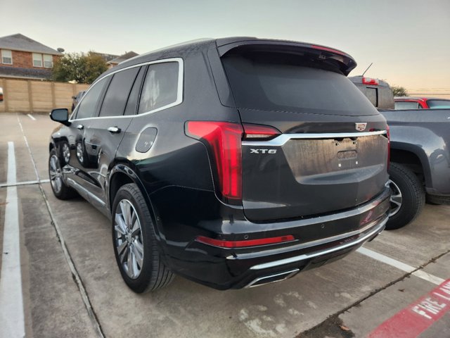 2022 Cadillac XT6 Premium Luxury 3