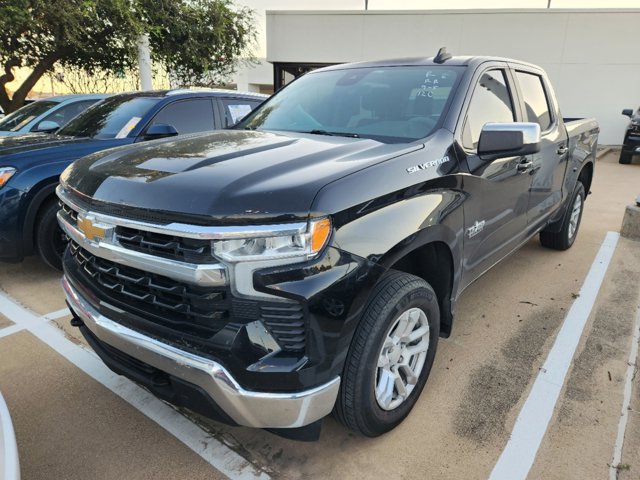 2022 Chevrolet Silverado 1500 LT 3