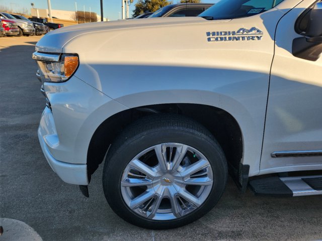 2022 Chevrolet Silverado 1500 High Country 7