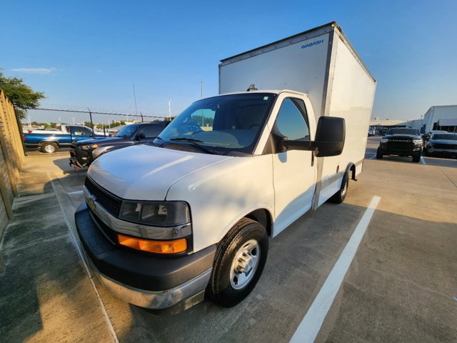 2023 Chevrolet Express Commercial Cutaway Work Van 2